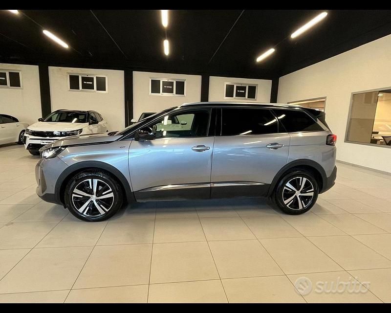 Usata Peugeot 5008 S 131 CV (96 kW) 2023 Grigio SUV