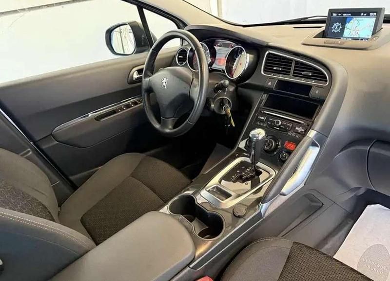 Usata Peugeot 3008 120 CV (88 kW) 2015 Station wagon