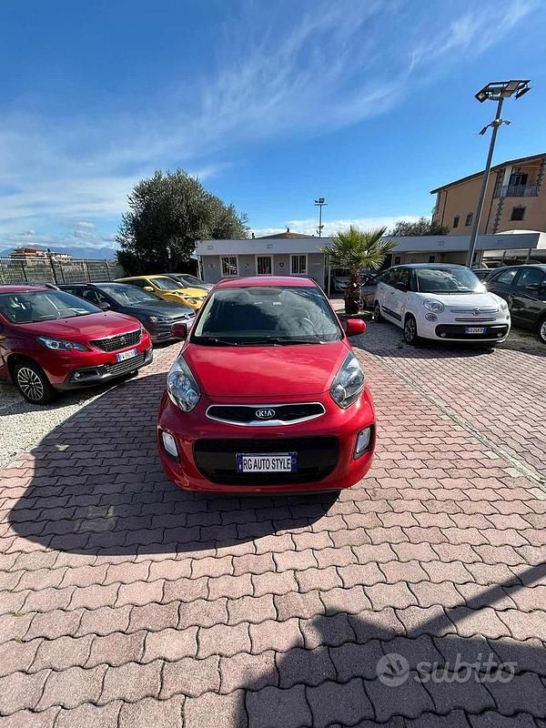 Usata Kia Picanto City 67 CV (49 kW) 2016 Bordeaux Utilitaria