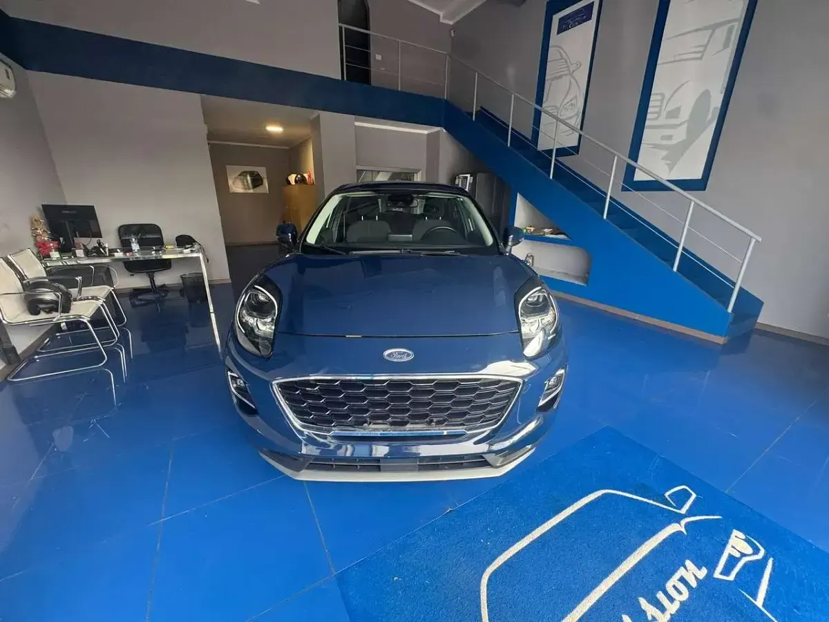 Usata Ford Puma Titanium 125 CV (91 kW) 2023 Blu/azzurro SUV
