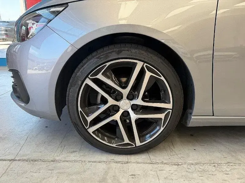 Usata Peugeot 308 Allure 131 CV (96 kW) 2018 Grigio Berlina