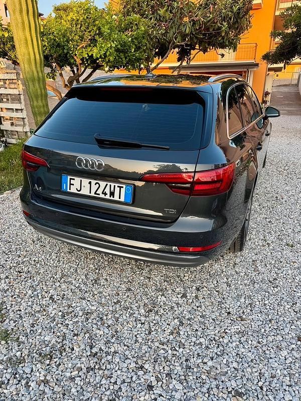 Usata Audi A4 122 CV (89 kW) 2017 Station wagon