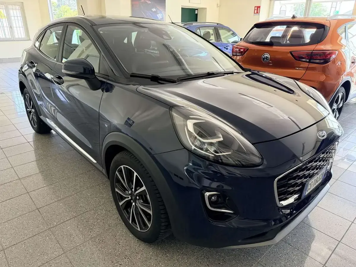 Usata Ford Puma Titanium 125 CV (91 kW) 2023 Blu pastello SUV