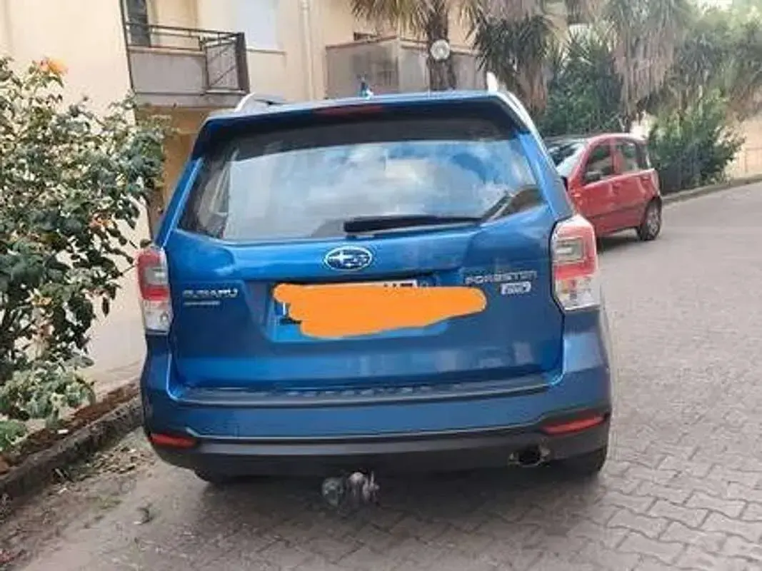 Usata Subaru Forester Sport 147 CV (108 kW) 2016 Blu/azzurro SUV