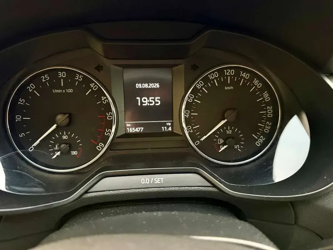 Usata Skoda Octavia Executive 110 CV (80 kW) 2016 Grigio Station wagon