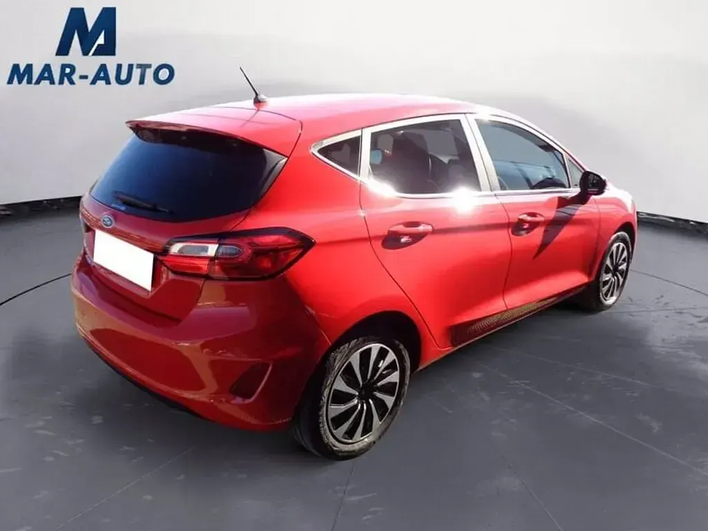 Second-hand Ford Fiesta Titanium 75 CP (55 kW) 2022 Roșu Berlinǎ