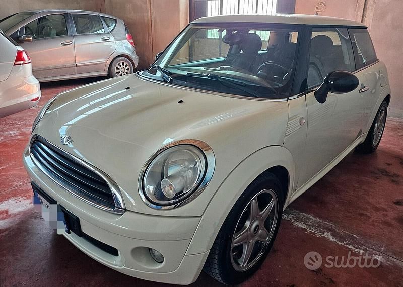 Usata Mini ONE Pepper 95 CV (69 kW) 2008 Beige Utilitaria