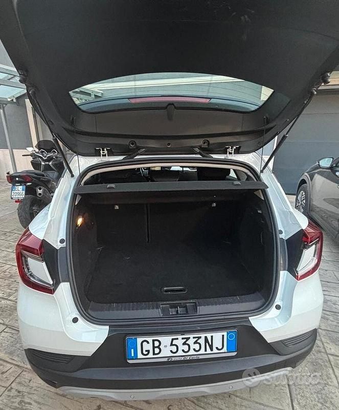 Usata Renault Captur Life 95 CV (69 kW) 2020 Grigio SUV