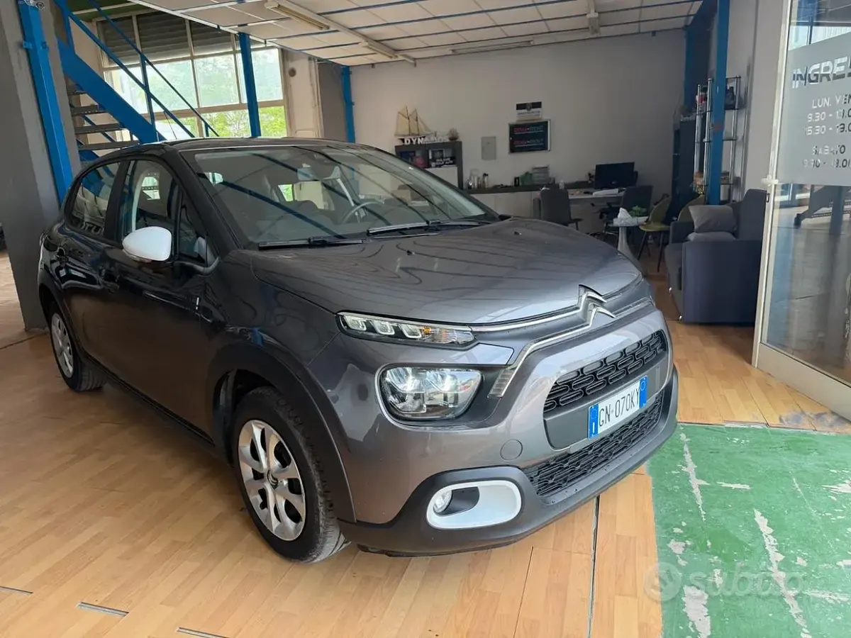 Usata Citroën C3 83 CV (61 kW) 2023 Grigio Utilitaria