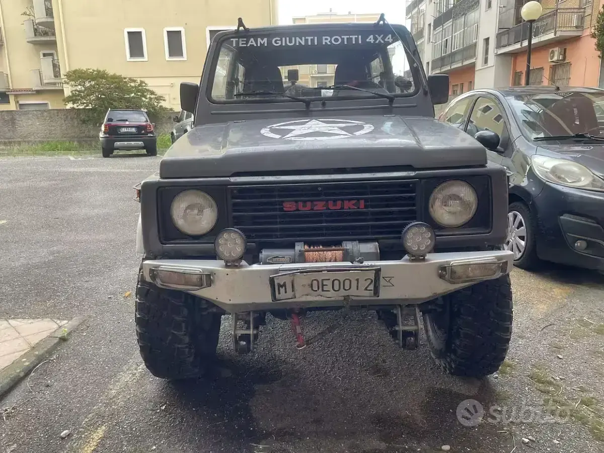 Usata Suzuki Samurai 1987 Grigio SUV