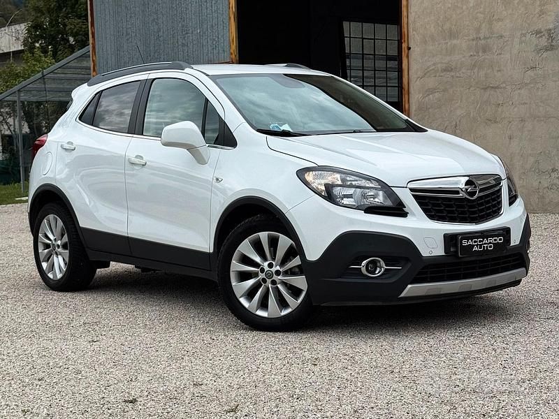 Bianco Usata 2015 Opel Mokka Cosmo SUV | 8490 € (Buon prezzo) - Immagine 1/4