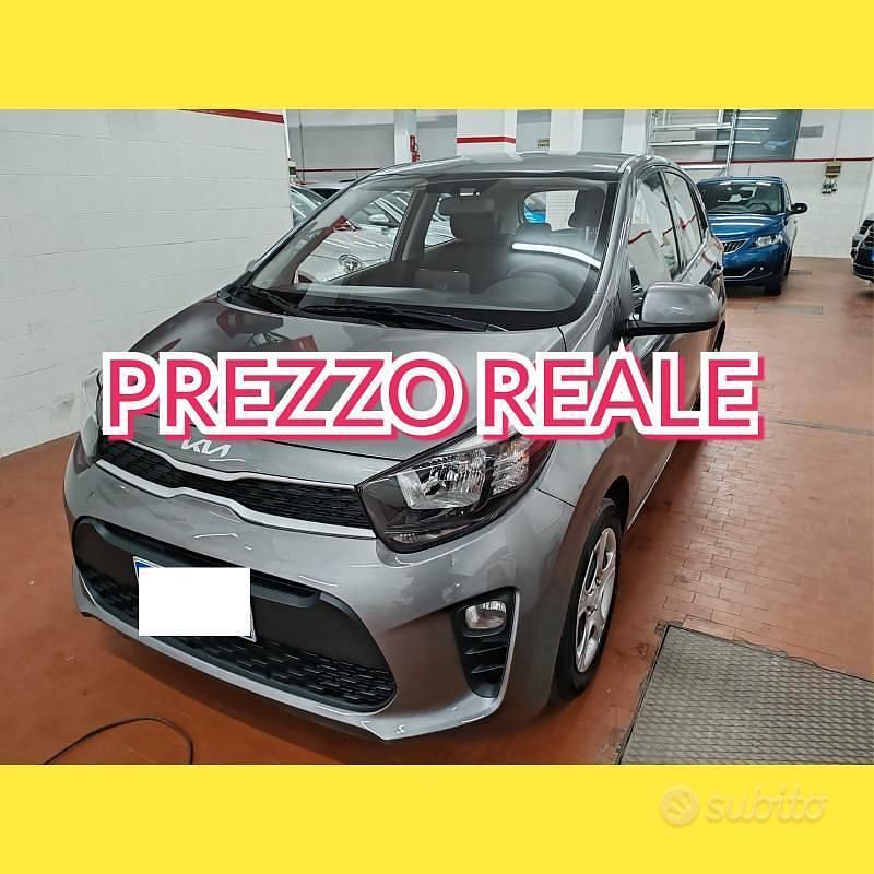 Usata Kia Picanto Comfort 2022 Grigio Utilitaria