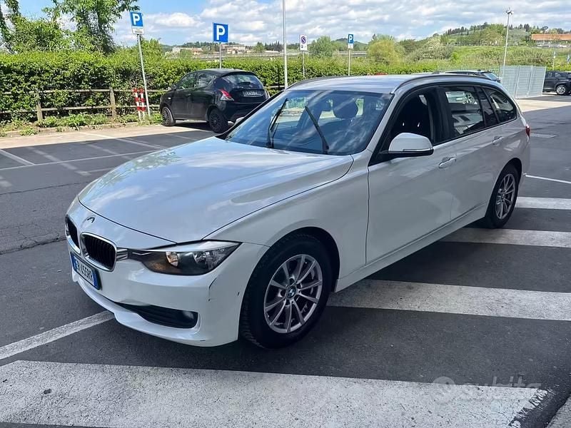 Usata BMW 318 143 CV (105 kW) 2013 Bianco Station wagon