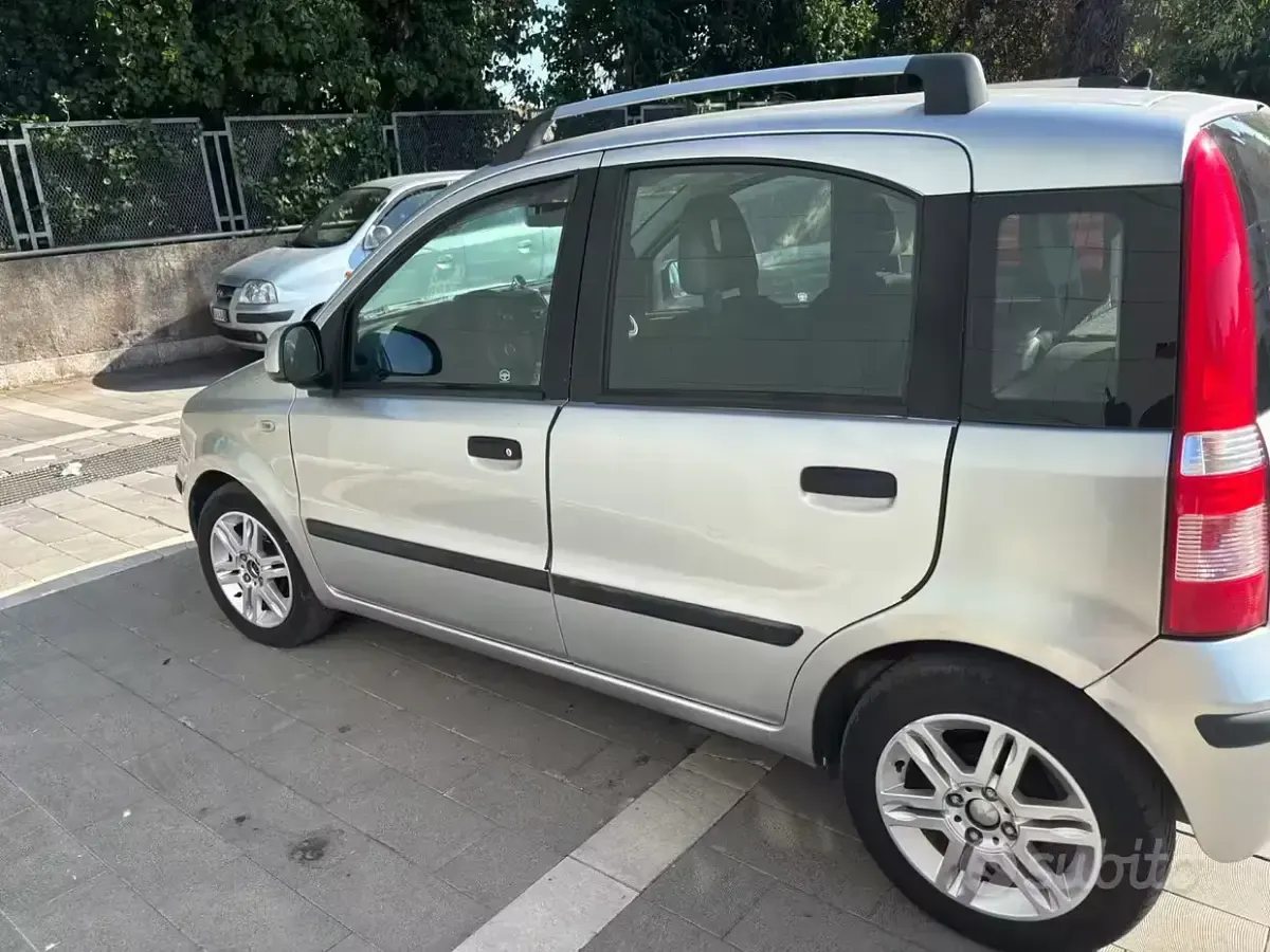 Usata Fiat Panda Dynamic 60 CV (44 kW) 2010 Bianco Utilitaria