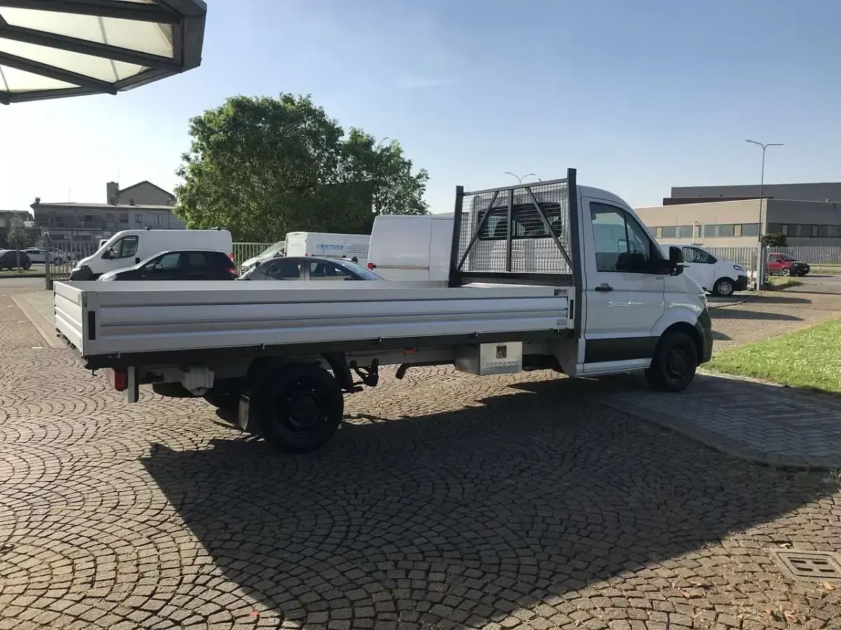 Usata VW Crafter 150 CV (110 kW) 2023 Bianco Furgone