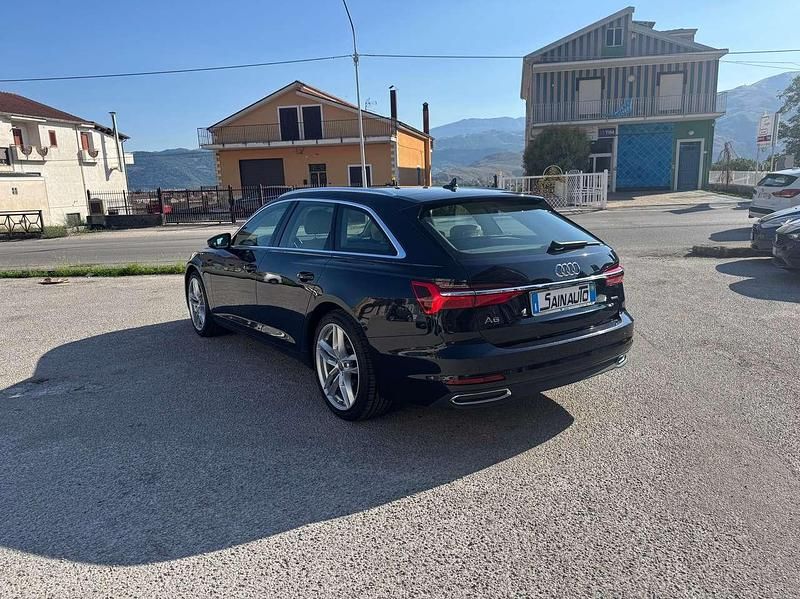 Usata Audi A6 Ambiente 204 CV (150 kW) 2019 Blu/azzurro Station wagon