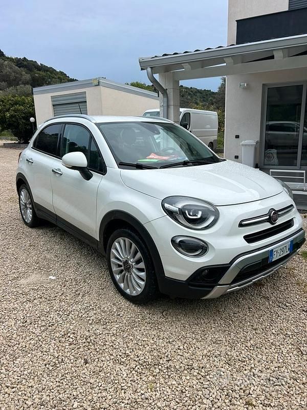 Usata Fiat 500 Cross 95 CV (69 kW) 2019 Bianco Station wagon