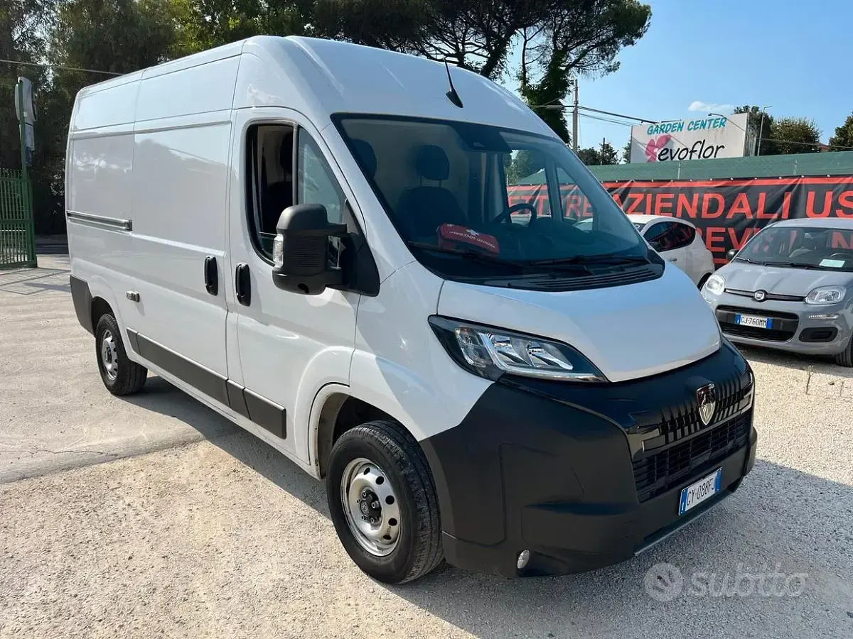 Usata Peugeot Boxer S 140 CV (102 kW) 2025 Bianco Furgone