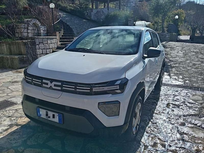 Begagnad Dacia Spring Expression 19 kW (26 HK) 2024 Halvkombi