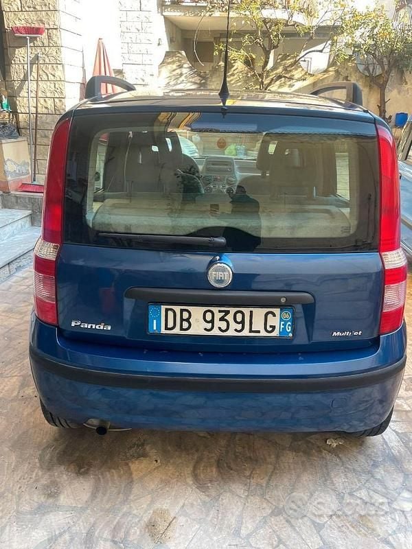 Usata Fiat Panda 70 CV (51 kW) 2006 Blu Utilitaria