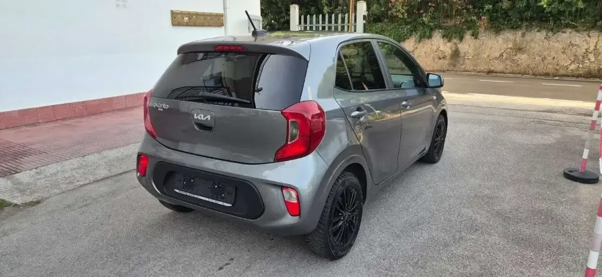 Usata Kia Picanto Vision 67 CV (49 kW) 2023 Antracite Utilitaria