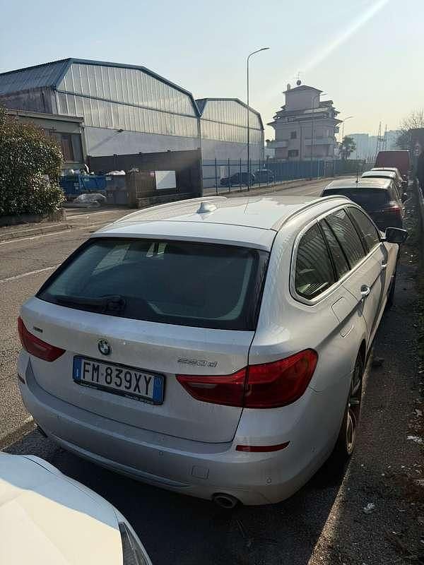 Usata BMW 520 Luxury Line 190 CV (139 kW) 2018 Station wagon