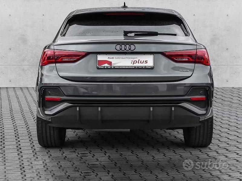Usata Audi Q3 Ambiente 200 CV (147 kW) 2024 Grigio SUV