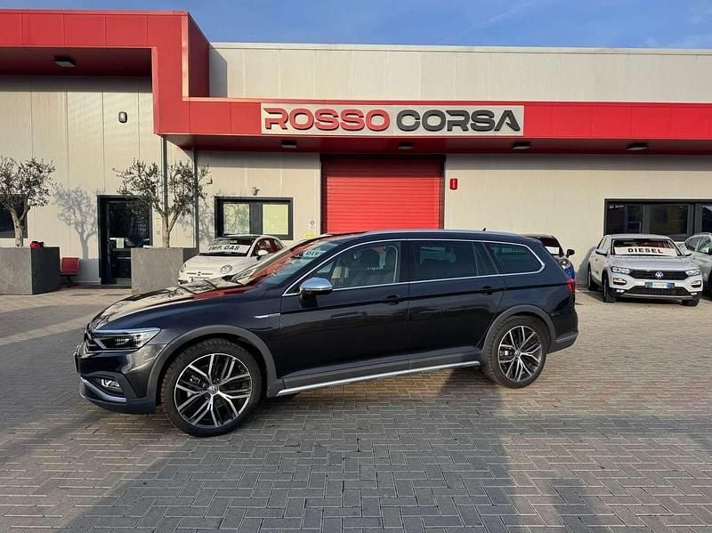 Usata VW Passat Alltrack 190 CV (139 kW) 2020 Nero Station wagon