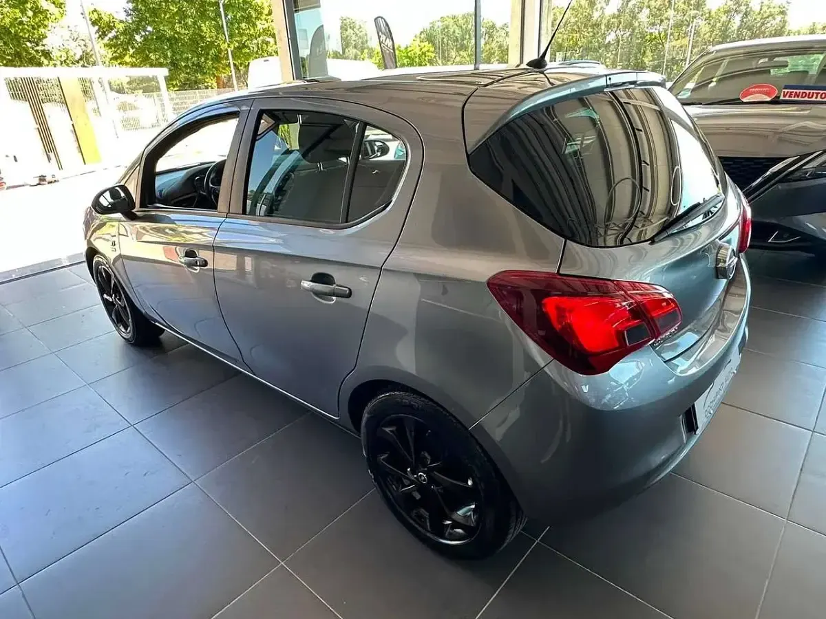 Usata Opel Corsa 71 CV (52 kW) 2019 Grigio Utilitaria