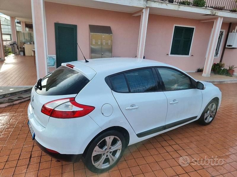 Usata Renault Mégane 110 CV (80 kW) 2009 Bianco Berlina