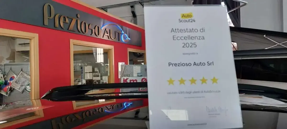 Usata Kia Stonic Style 101 CV (74 kW) 2023 Bianco SUV