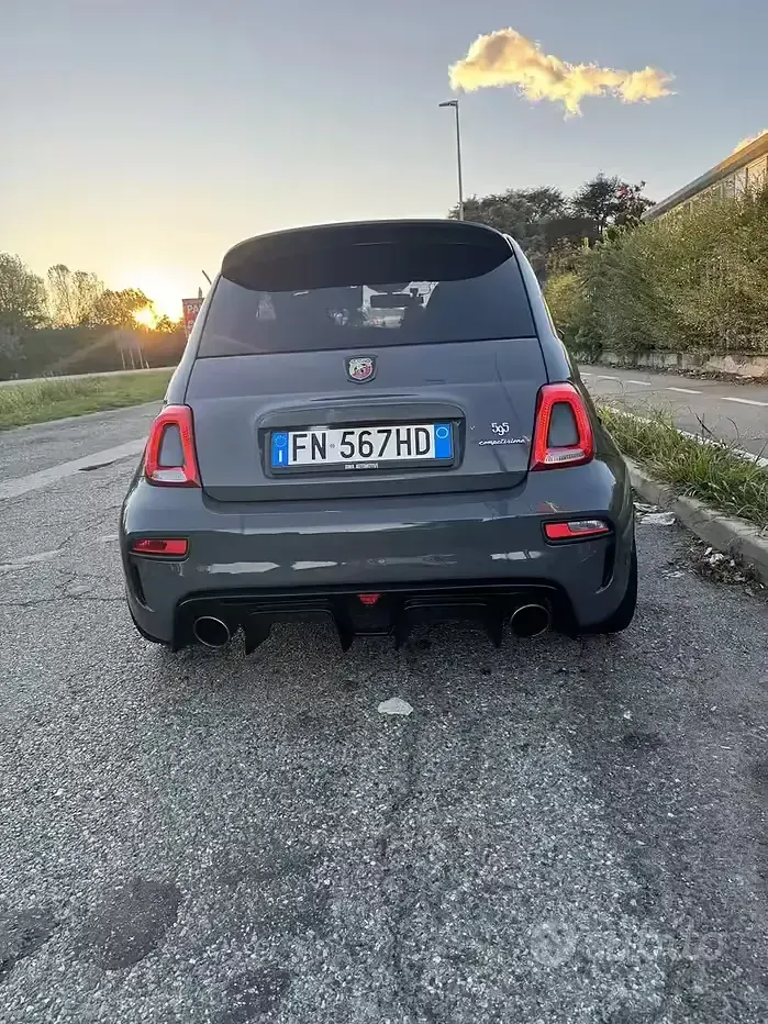 Usata Abarth 595 Competizione 180 CV (132 kW) 2018 Grigio Utilitaria