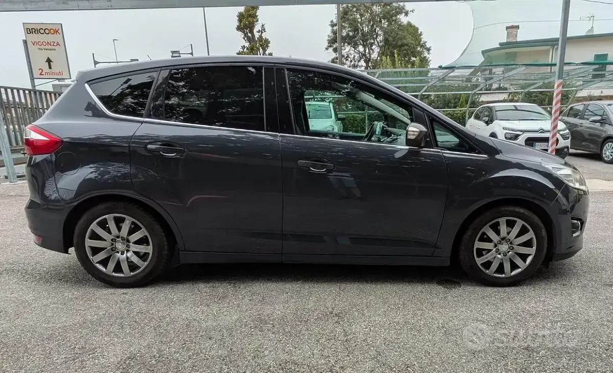 Usata Ford C-MAX Titanium 116 CV (85 kW) 2011 Grigio Monovolume