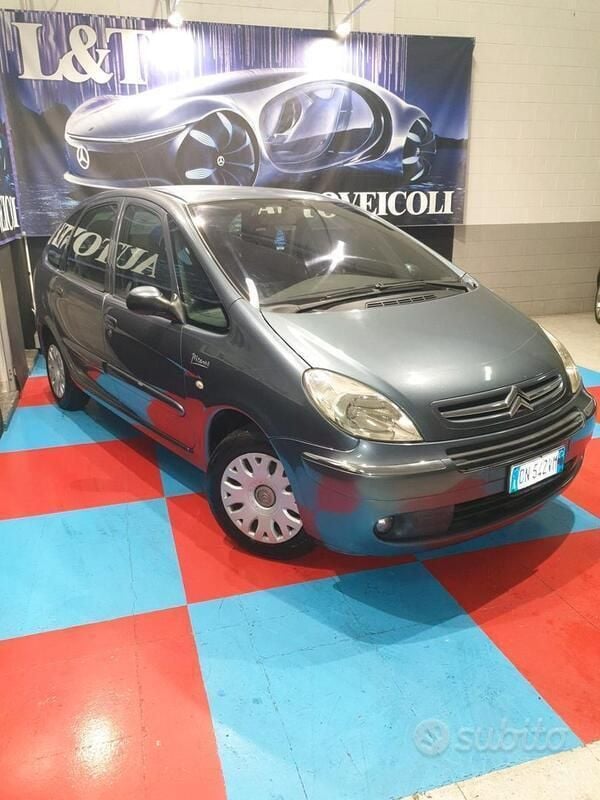 Usata Citroën Xsara Picasso Elegance 109 CV (80 kW) 2008 Grigio Monovolume