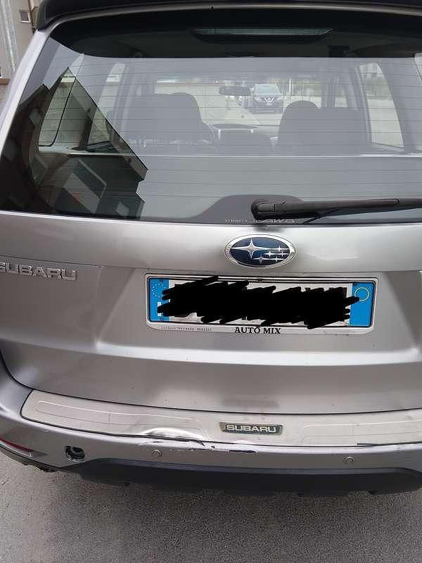 Usata Subaru Forester 147 CV (108 kW) 2009 Grigio SUV