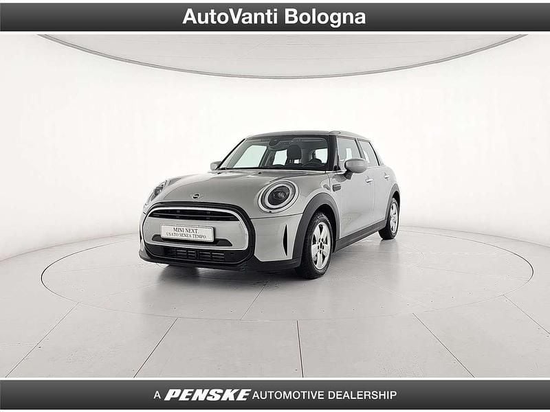 Argento Usata 2023 Mini Cooper Essential Utilitaria | 22.980 € (Ottimo prezzo) - Immagine 1/3