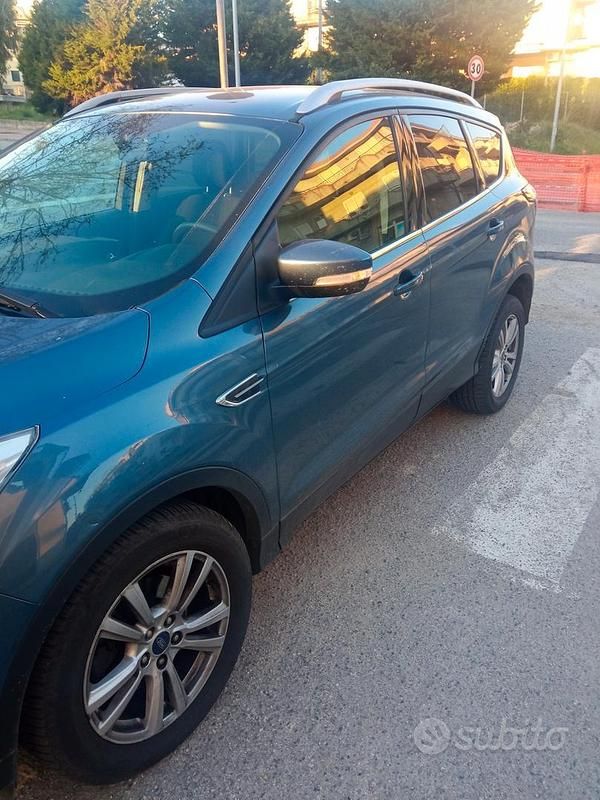 Usata Ford Kuga 150 CV (110 kW) 2019 SUV