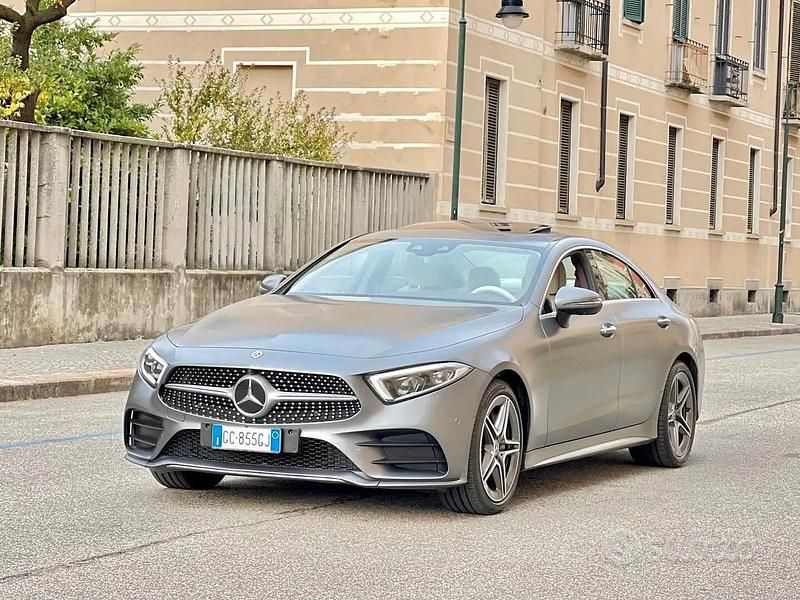 Grigio selenite magno designo Usata 2020 Mercedes CLS350 Premium Plus Tre volumi | 50.000 € (Molto cara) - Immagine 1/4