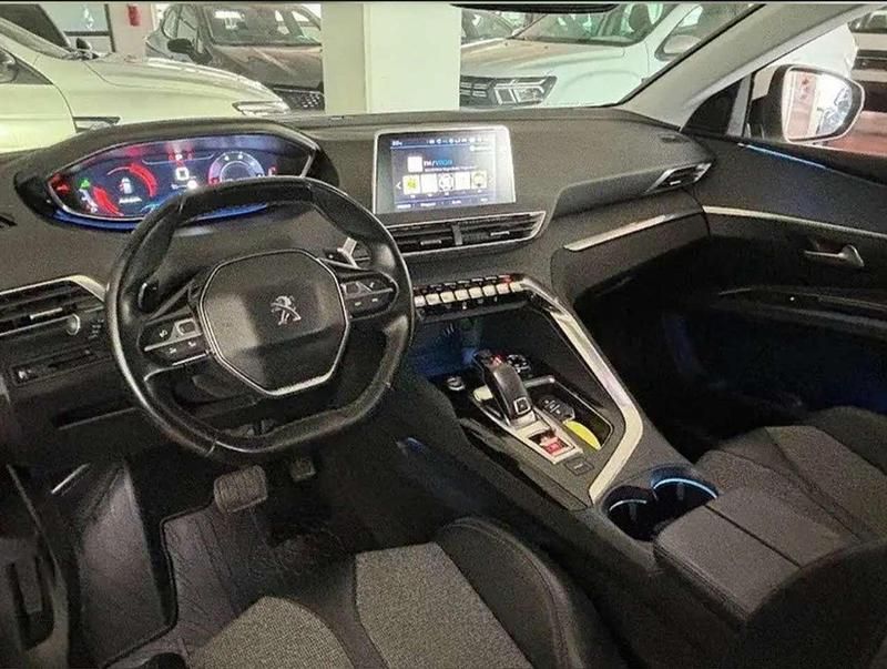 Usata Peugeot 3008 GT-line 120 CV (88 kW) 2017 Bianco SUV