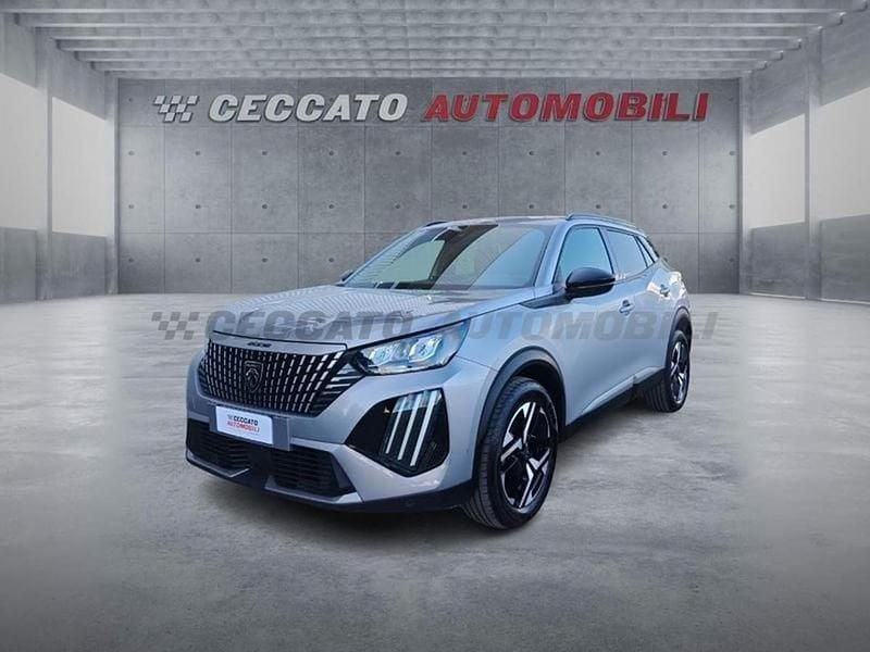 Usata Peugeot 2008 Allure 101 CV (74 kW) 2024 Grigio SUV