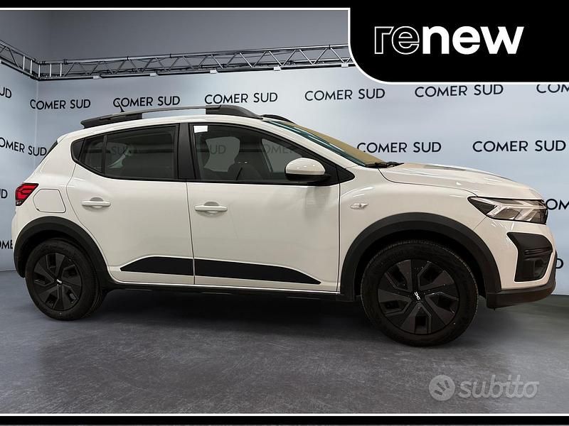 Usata Dacia Sandero Stepway 91 CV (66 kW) 2025 Bianco Monovolume