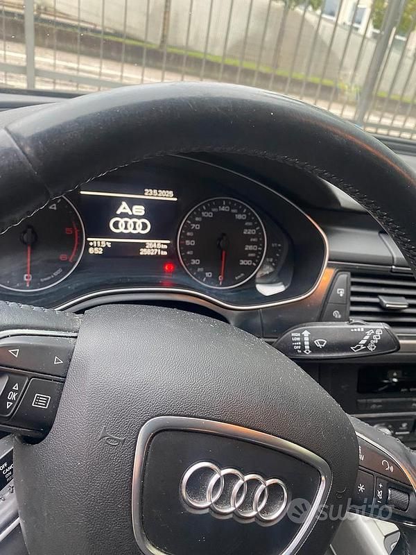 Usata Audi A6 177 CV (130 kW) 2014 Nero Station wagon