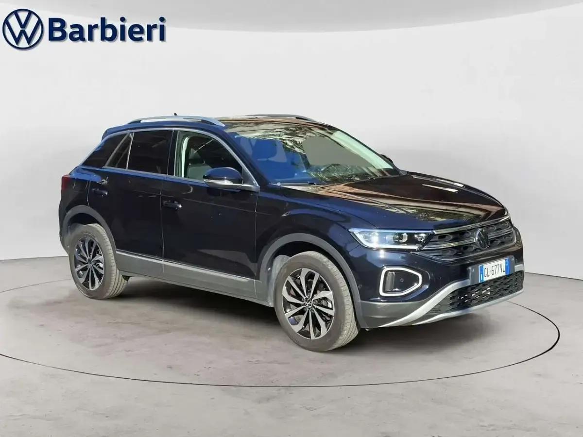 Usata VW T-Roc Style 110 CV (80 kW) 2023 Nero SUV