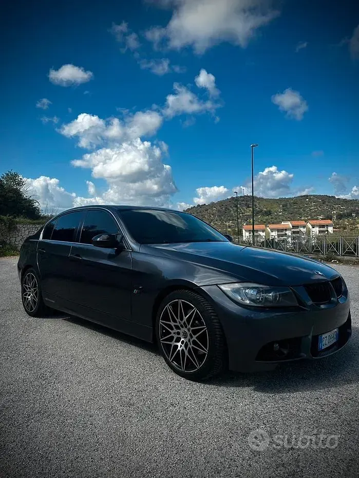 Usata BMW 330 M Sport 231 CV (169 kW) 2007 Grigio Berlina