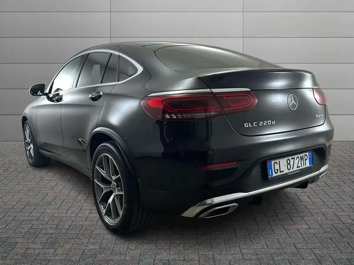 Usata Mercedes GLC220 Premium 194 CV (142 kW) 2022 Nero ossidiana SUV