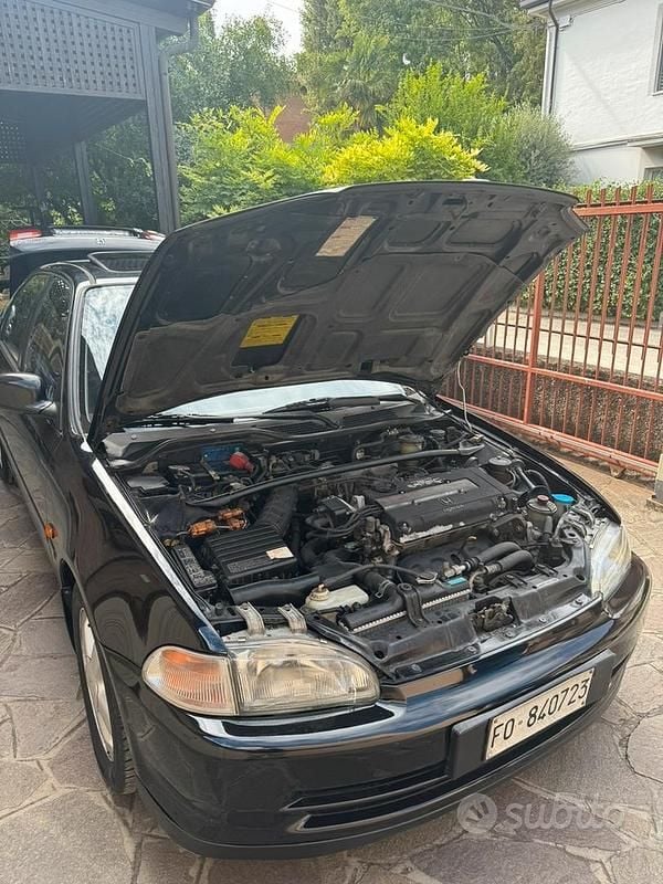 Nero Usata 1992 Honda Civic Tre volumi | 8000 € - Immagine 1/4