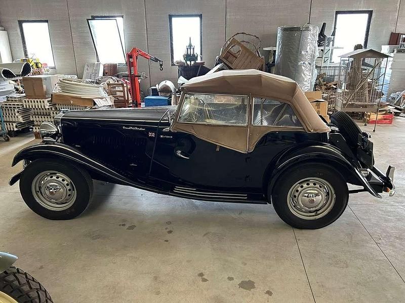 Usata MG TD 54 CV (39 kW) 1953 Nero Cabrio