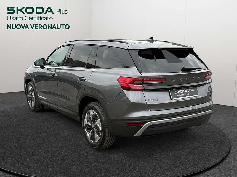 Nuova Skoda Kodiaq Executive 150 CV (110 kW) 2026 Grigio SUV