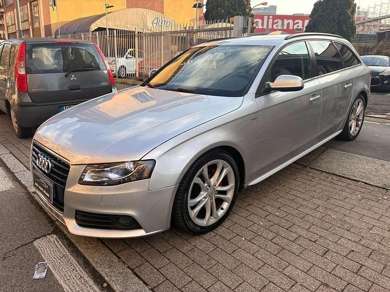 Usata Audi A4 Advanced 143 CV (105 kW) 2010 Argento Station wagon