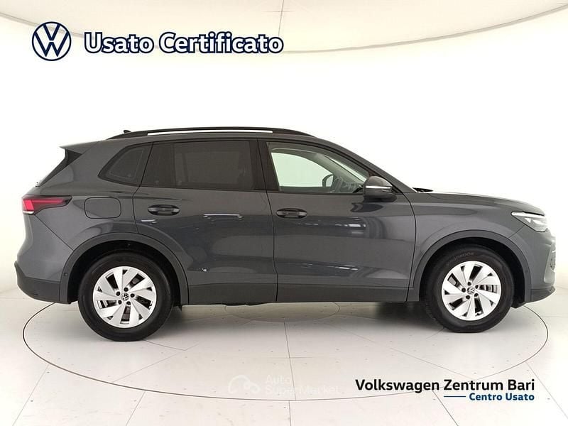 Usata VW Tiguan Life 150 CV (110 kW) 2025 Grigio SUV